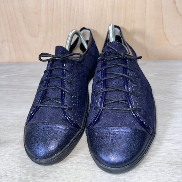 Sabrinas Blue Suede Classic Casual Sneakers Women's 8 - Picture 3 of 11